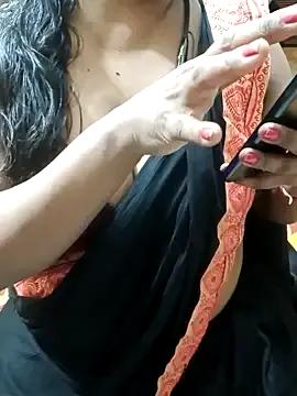 pinki_nude from StripChat is Freechat