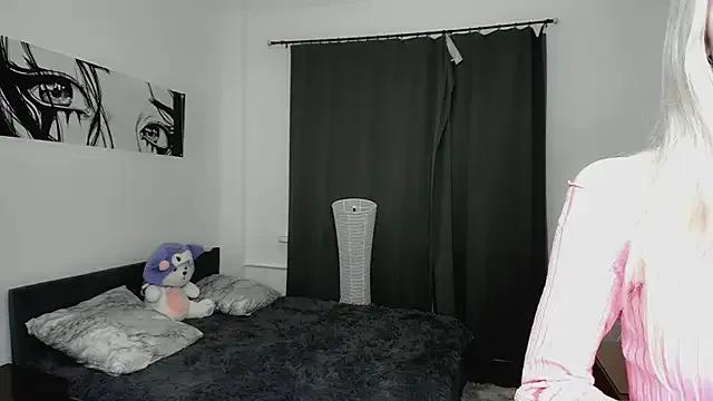 Checkout girls naked models with similar nickname. Cute sexy Free Models.