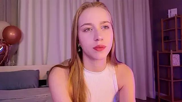 PollyAgata from StripChat is Freechat