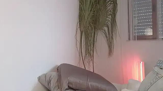 Polynessia from StripChat is Freechat