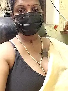 poojaa-rani from StripChat is Freechat