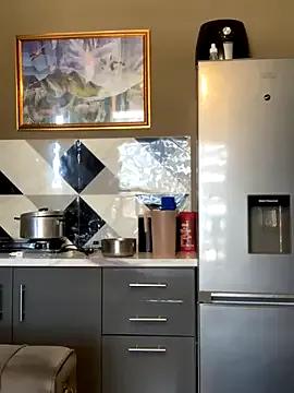 Pretty_Beauty from StripChat is Freechat