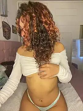 PrettyLia from StripChat is Freechat