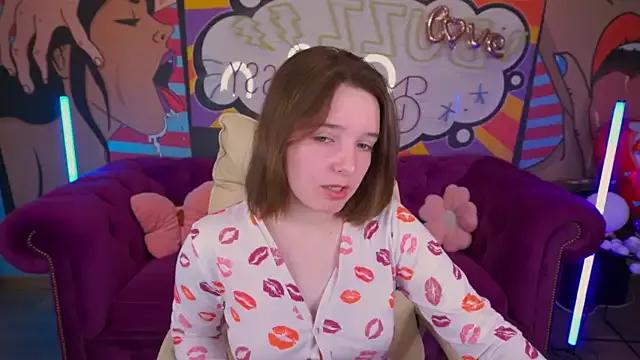 PrincessAuroraa from StripChat is Freechat