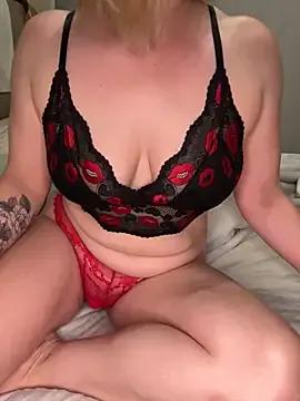 PurpleCandy_22 from StripChat is Freechat