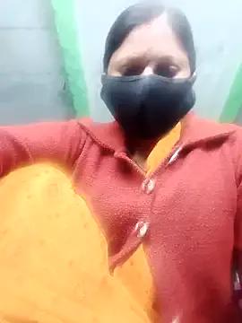 QRESABABY from StripChat is Freechat