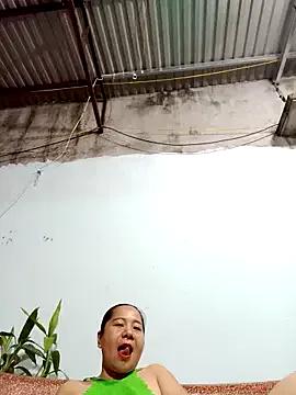 Queen-18200 from StripChat is Freechat
