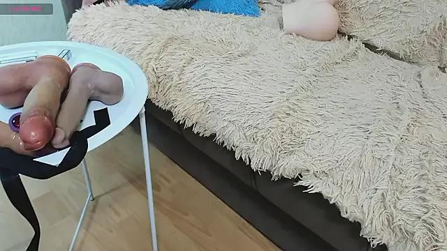 Queen_Sport from StripChat is Freechat