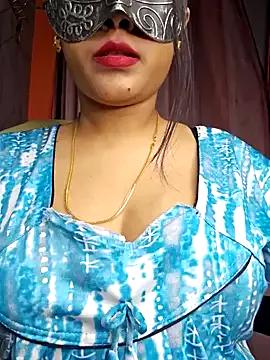 queenarchana from StripChat is Freechat