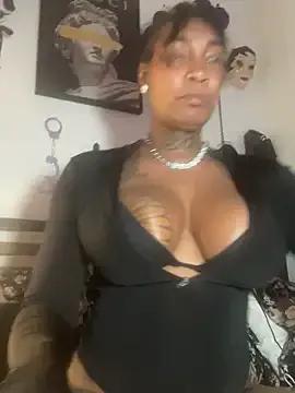 QUEENCALIMOD from StripChat is Freechat