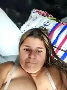 rachell_xh from StripChat is Freechat