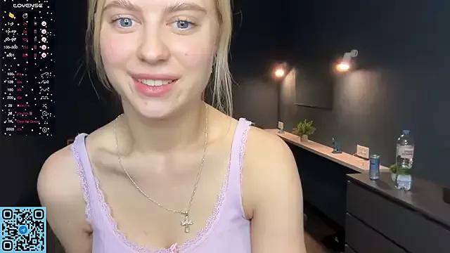 Checkout girls naked models with similar nickname. Cute sexy Free Models.