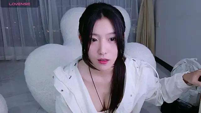 rainybb from StripChat is Freechat