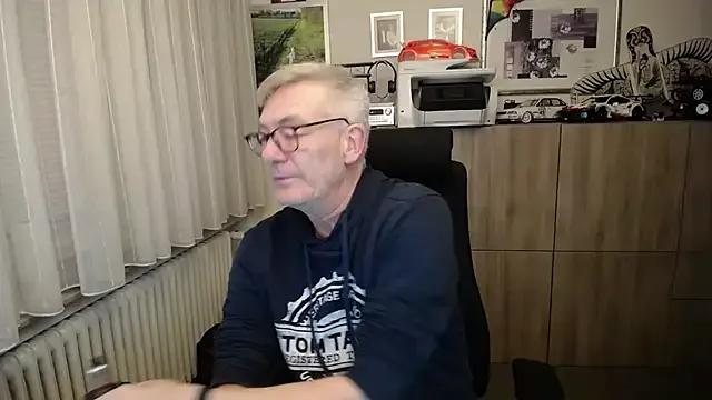 randyandy67 from StripChat is Freechat