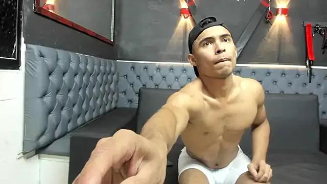 randyforest from StripChat is Freechat
