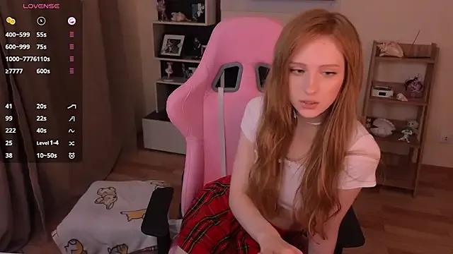 rara_ruru from StripChat is Freechat