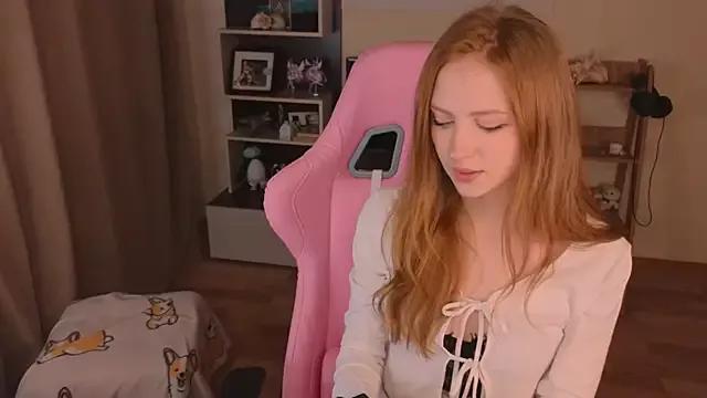 Rara_ruru from StripChat