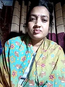 Raseda103 from StripChat is Freechat