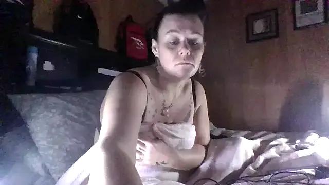 ravenlove1986 from StripChat is Freechat