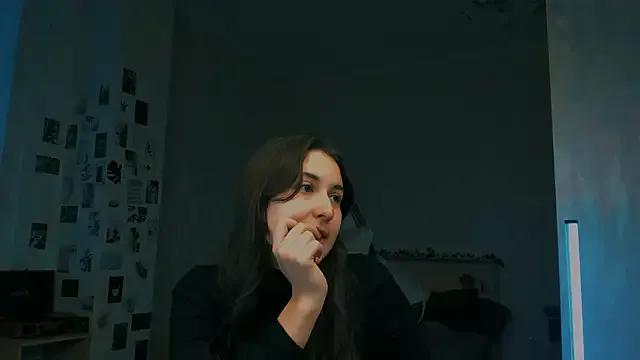 raviolly046 from StripChat is Freechat