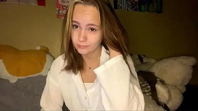 RayeBaj from StripChat is Freechat