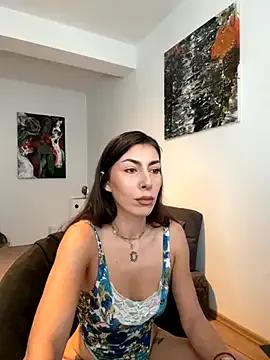 Rebecaburns from StripChat is Freechat