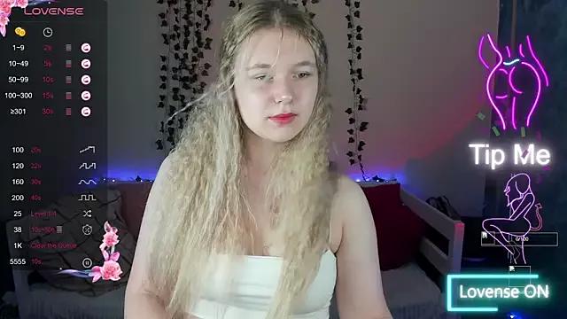 Checkout girls naked models with similar nickname. Cute sexy Free Models.