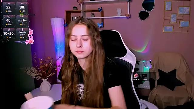 Checkout girls naked models with similar nickname. Cute sexy Free Models.