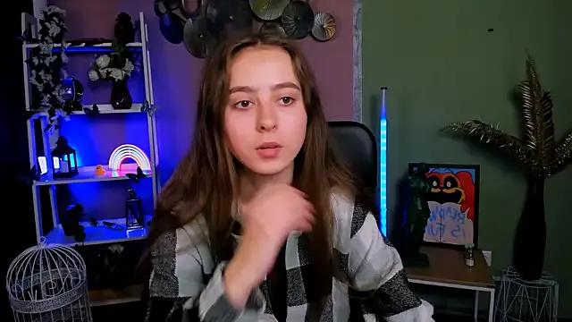 rebecca_smile from StripChat is Freechat