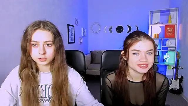 rebecca_smile from StripChat is Freechat