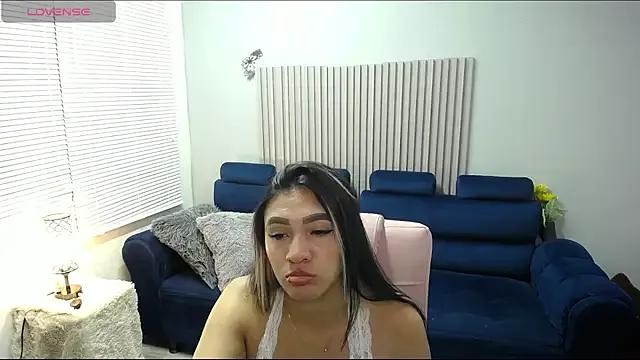 Reichell_Princess from StripChat is Freechat