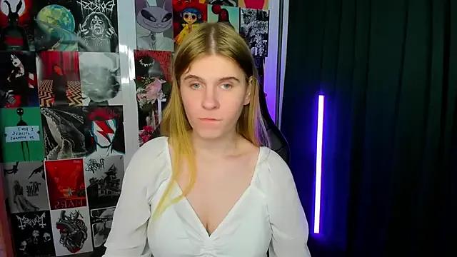 Checkout girls naked models with similar nickname. Cute sexy Free Models.