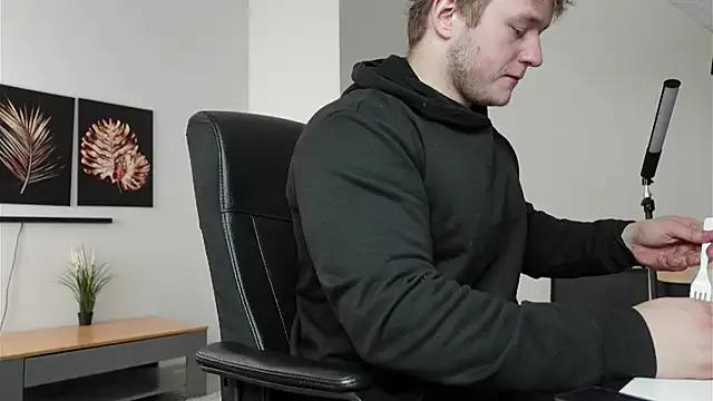 Richard_Dullas from StripChat is Freechat