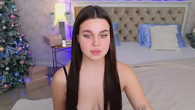 RihannaRose from StripChat is Freechat