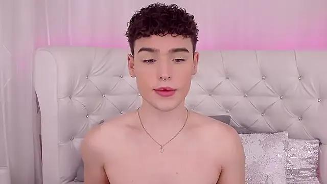 RobbyCharming from StripChat