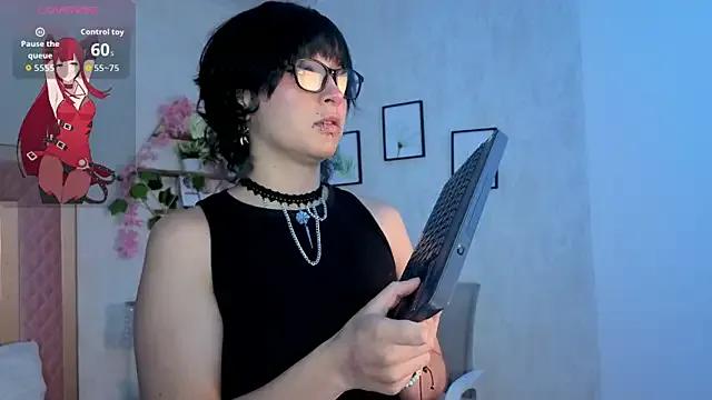 RobinBennett from StripChat is Freechat