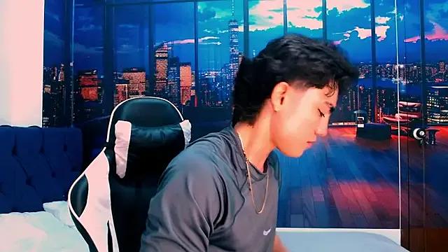 RomeoMillerr from StripChat is Freechat