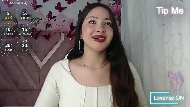 Rosaline-Baker- from StripChat is Freechat