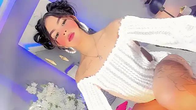 Rous_dolll from StripChat is Freechat