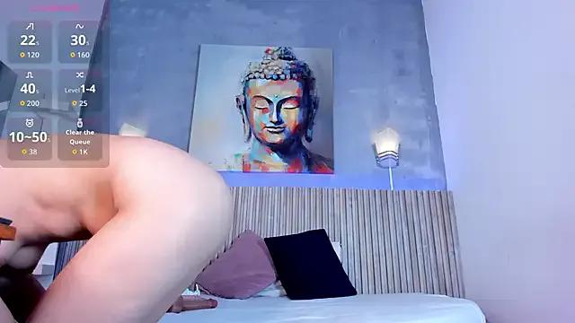 Roxy_Santos__ from StripChat is Freechat