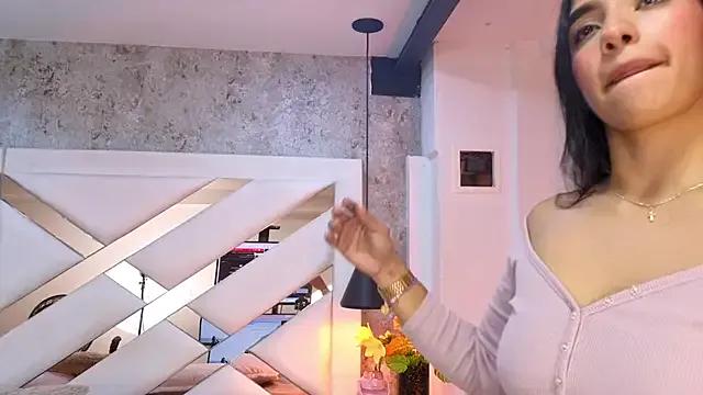 Saara_evans_ from StripChat