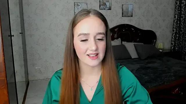 SabrinaCandi from StripChat is Freechat