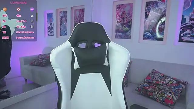 SaharaKramer from StripChat