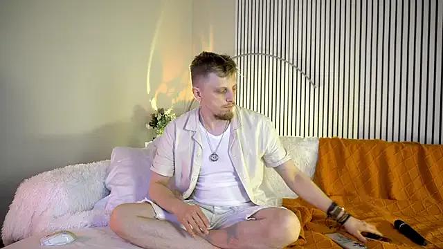 Saint_Vicious from StripChat is Freechat