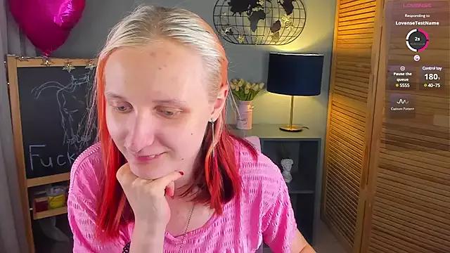 SallyFishery from StripChat