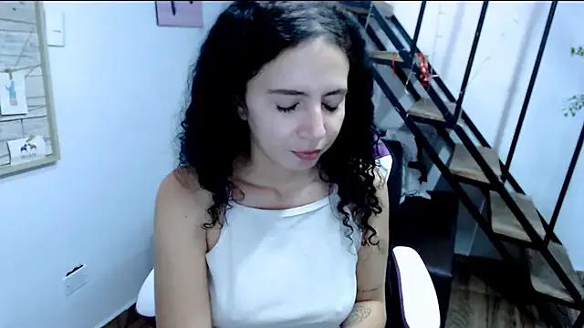 samantha_baby_ from StripChat