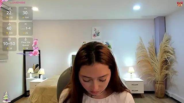 Samara_Hilton_2 from StripChat is Freechat