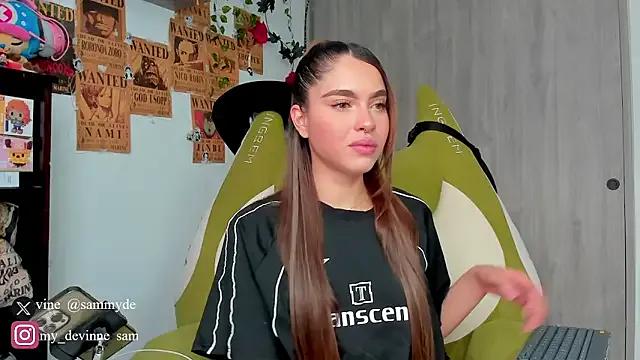 Checkout girls naked models with similar nickname. Cute sexy Free Models.