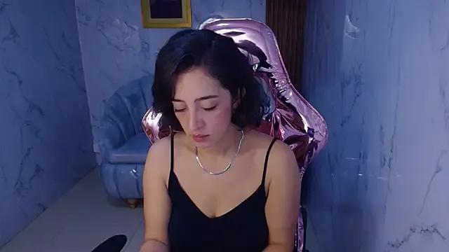 sara_lopez_s from StripChat is Freechat