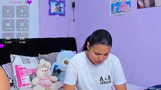 sara_mendez2 from StripChat is Freechat